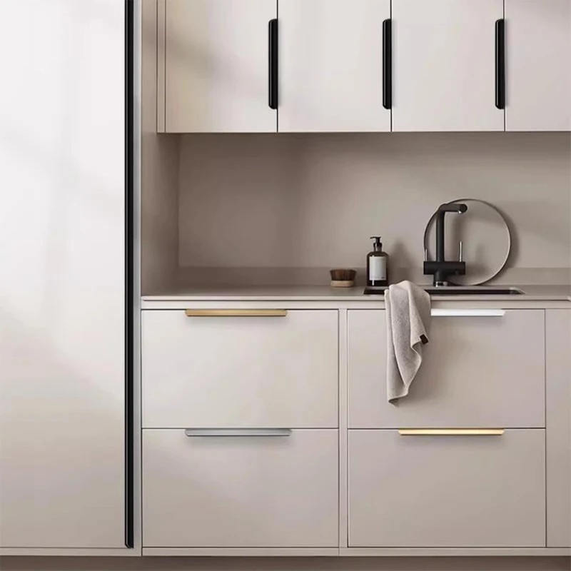 Hidden Aluminum Cabinet Pulls  - огляд і ціна Curved Spring Bar
